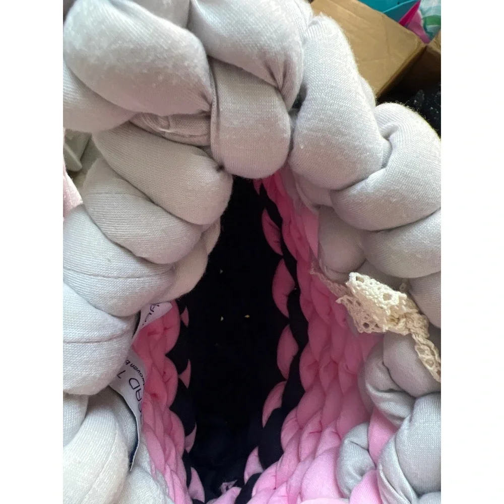 Thread the‎ Gnar Handwoven Chunky Knit Tote Bag Grey Pink Navy Blue Velvet Bow